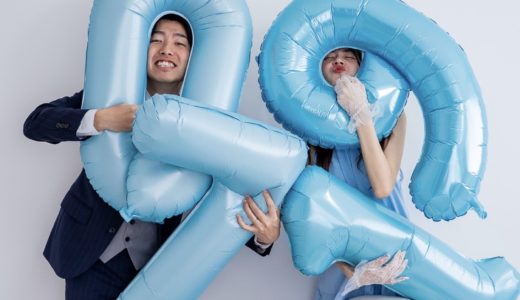 特大数字バルーンでウェディングフォト