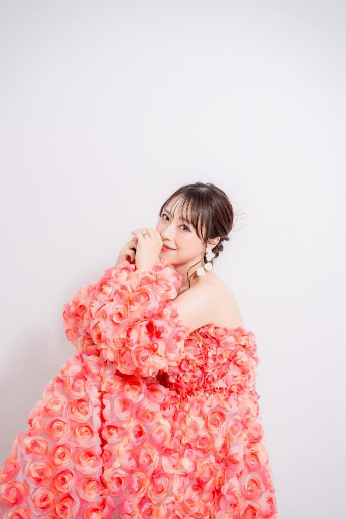 INAI WEDDING Ves 大阪で撮影されたカラードレスセルフウェディングフォト