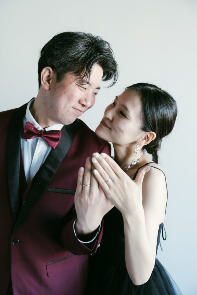 INAI WEDDING 名古屋で撮影された新郎新婦の指輪カット