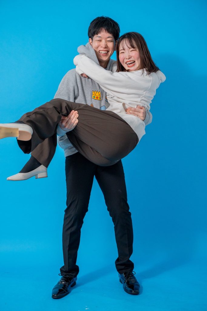 入籍フォトお姫様抱っこショット