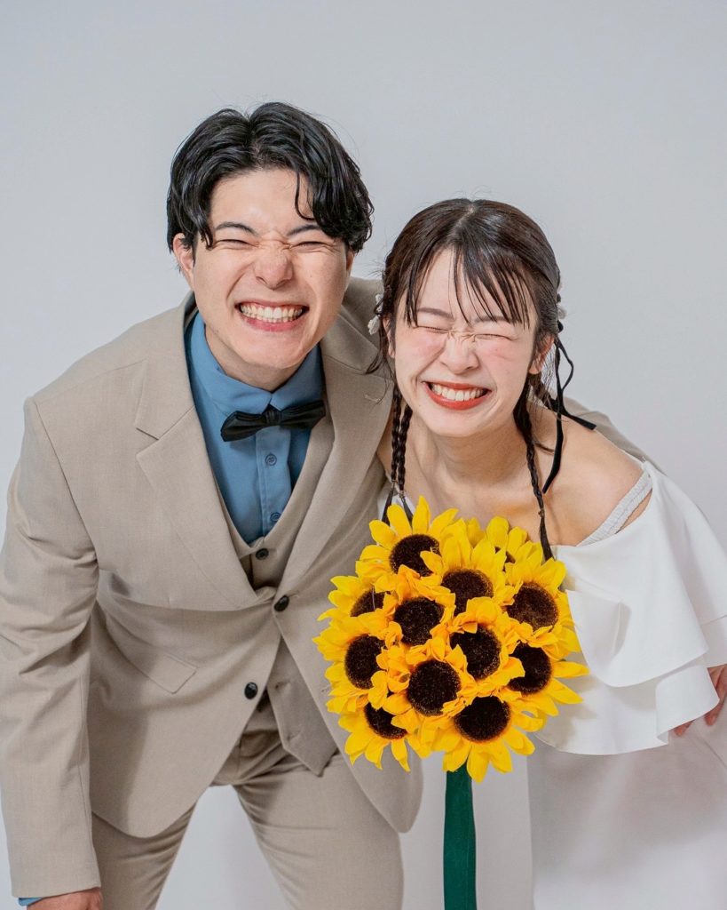 入籍フォト 爆笑ショット