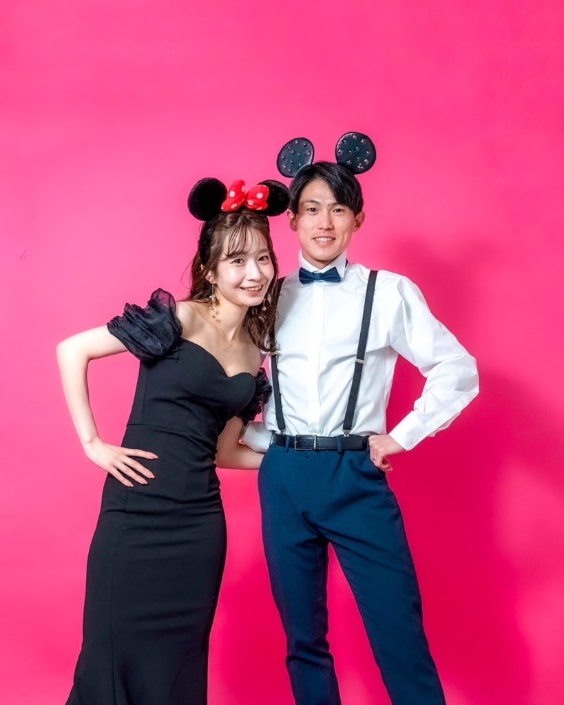 入籍フォトミッキーミニーカチューシャショット