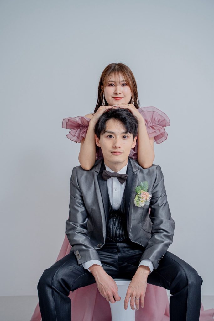 入籍フォト座りショット