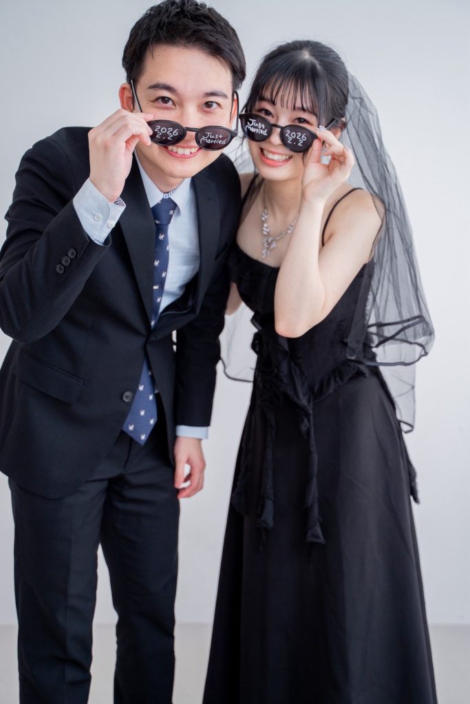入籍フォトハート型ペアサングラス